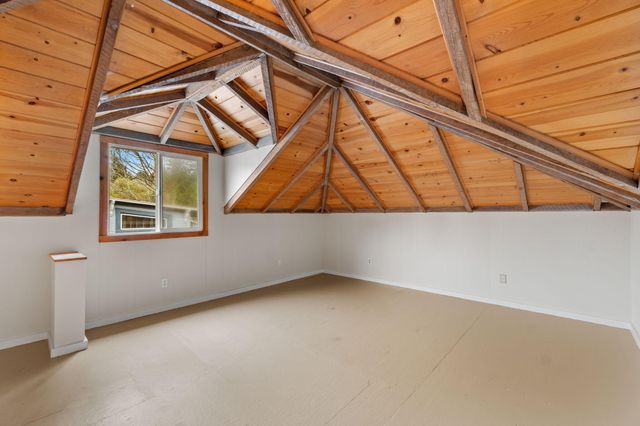 1752 Old Arcata Road, Bayside South, CA 95524