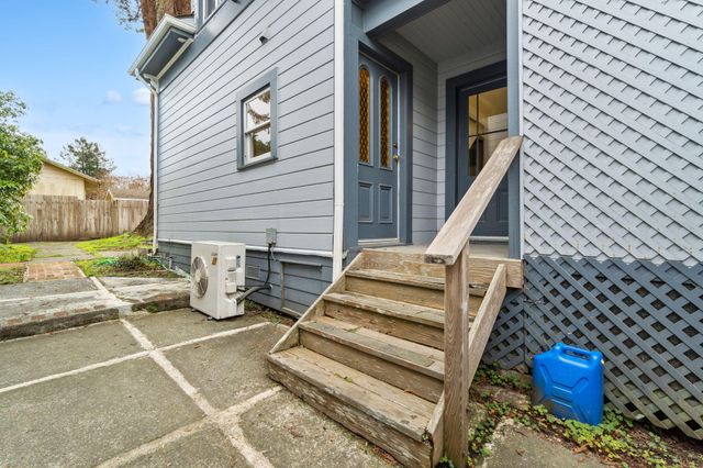 1752 Old Arcata Road, Bayside South, CA 95524