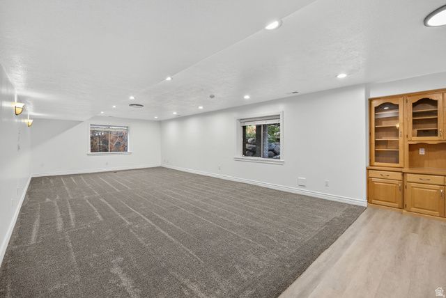 37 WANDERWOOD WAY, Sandy, UT 84092