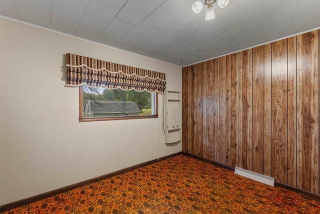 N8236 WI 33 Road, Beaver Dam, WI 53916