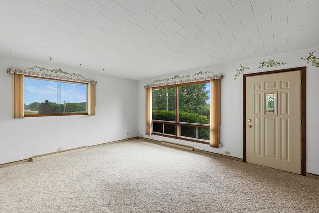 N8236 WI 33 Road, Beaver Dam, WI 53916