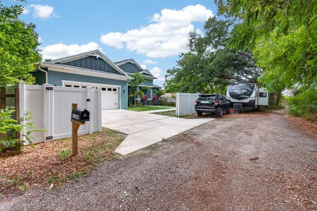 11560 110TH AVENUE, Largo, FL 33778