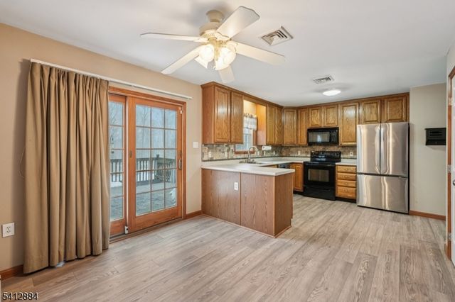 20 Oak St, Vernon Twp., NJ 07422