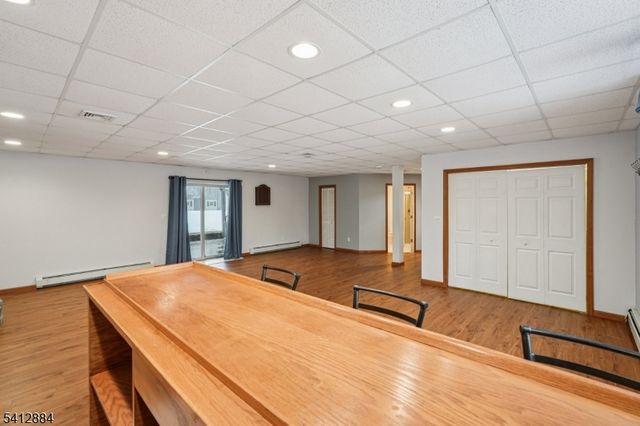 20 Oak St, Vernon Twp., NJ 07422