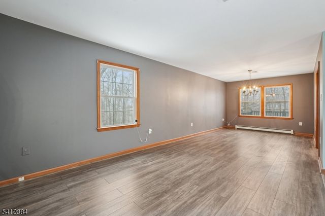 20 Oak St, Vernon Twp., NJ 07422