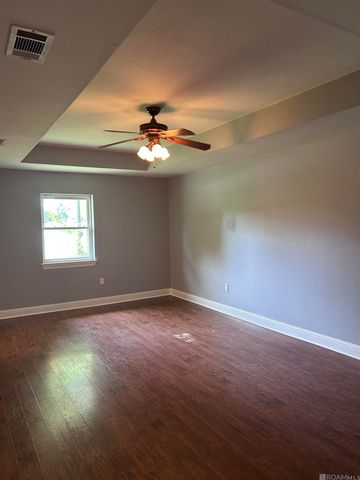 25623 Rosedown Dr, Denham Springs, LA 70726