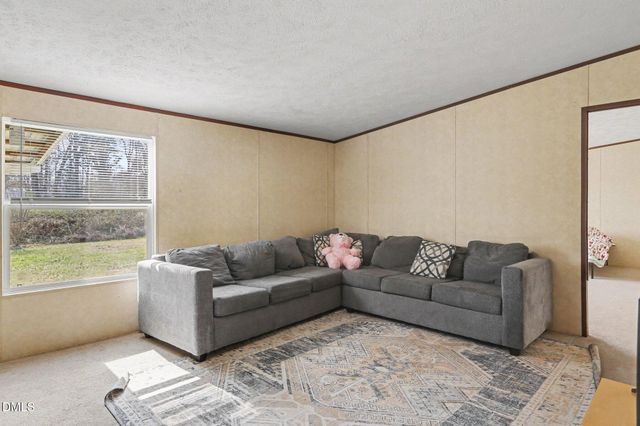 4963 Thom Road, Mebane, NC 27302