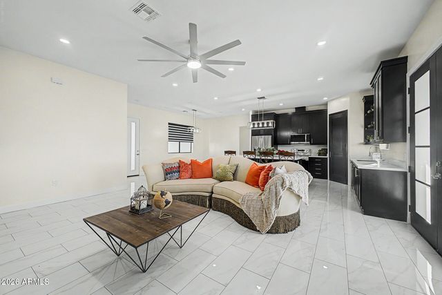 18772 W BEECHNUT Drive, Buckeye, AZ 85326