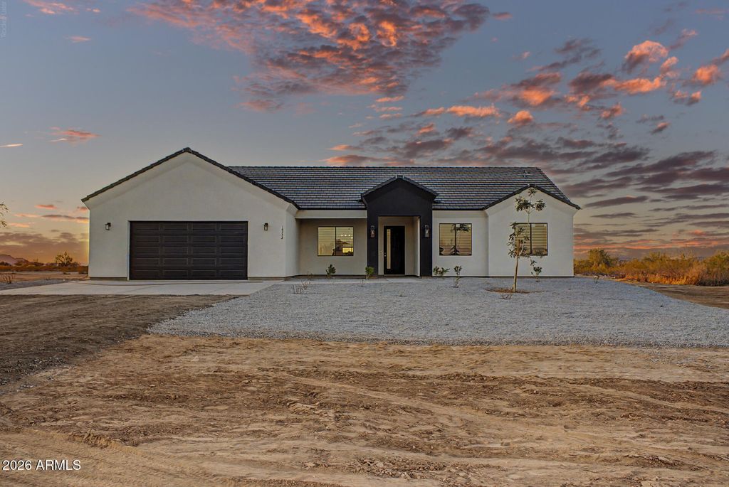 18772 W BEECHNUT Drive, Buckeye, AZ 85326