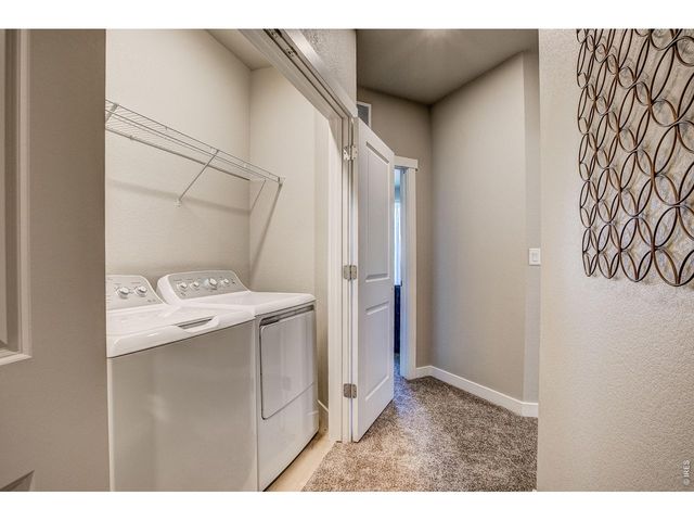 410 High Point Dr 206, Longmont, CO 80504