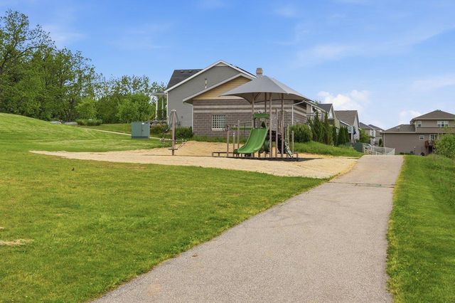5509 Prairie Place Drive, Mcfarland, WI 53558
