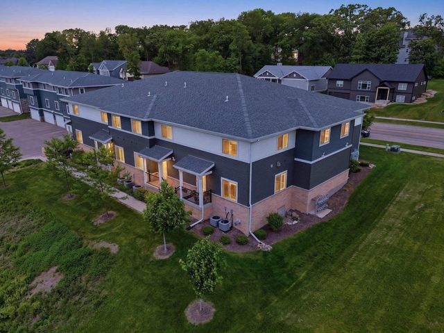 5509 Prairie Place Drive, Mcfarland, WI 53558