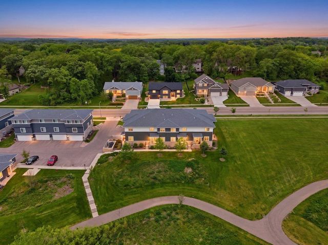 5509 Prairie Place Drive, Mcfarland, WI 53558