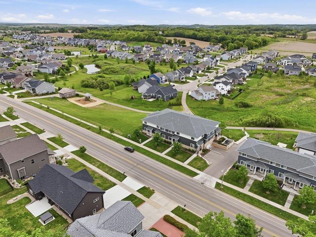 5509 Prairie Place Drive, Mcfarland, WI 53558