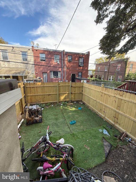 2627 S DEWEY ST, PHILADELPHIA, PA 19142 — photo 4