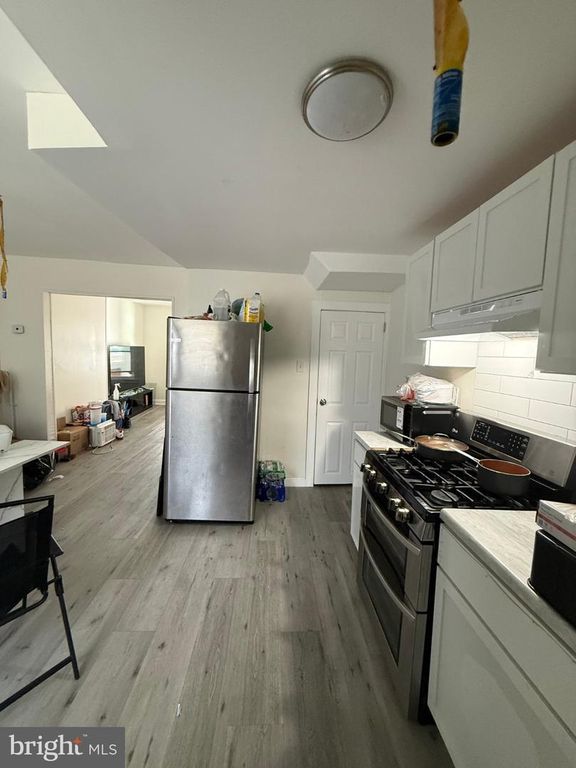 2627 S DEWEY ST, PHILADELPHIA, PA 19142 — photo 5