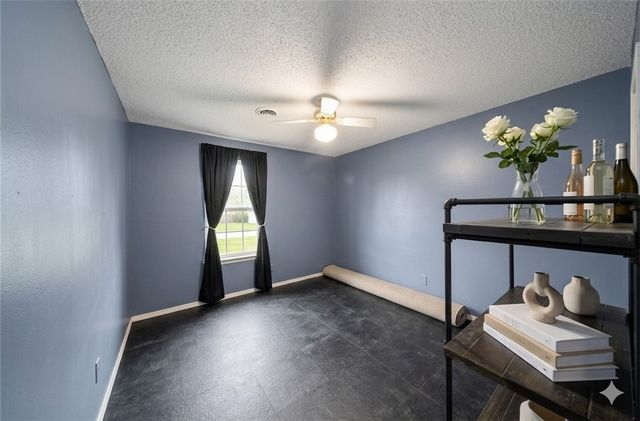 2211 W Olrich Street, Rogers, AR 72758