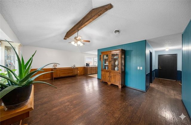 2211 W Olrich Street, Rogers, AR 72758