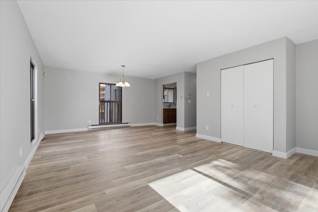 800 Bearses 2SB, Barnstable, MA 02601