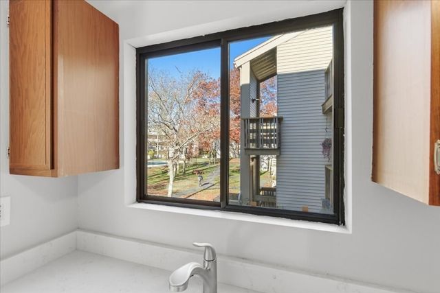 800 Bearses 2SB, Barnstable, MA 02601