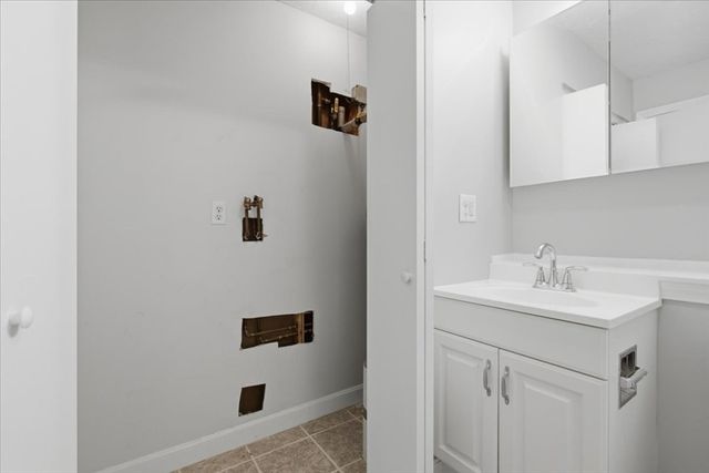 800 Bearses 2SB, Barnstable, MA 02601