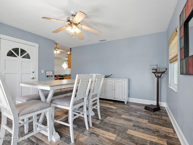 833 E 25th Avenue, New Smyrna Beach, FL 32169