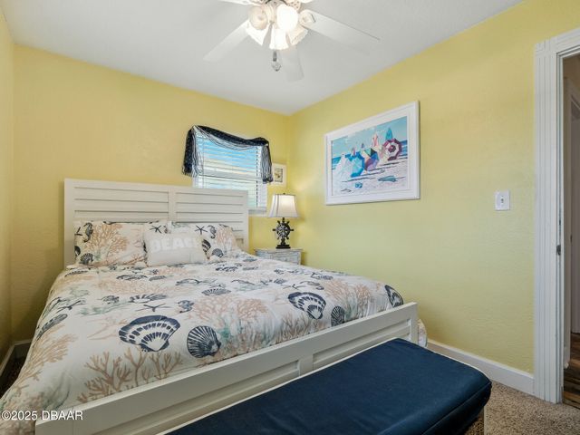 833 E 25th Avenue, New Smyrna Beach, FL 32169