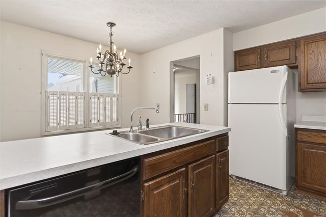 15 Braintree Crescent, Penfield, NY 14526