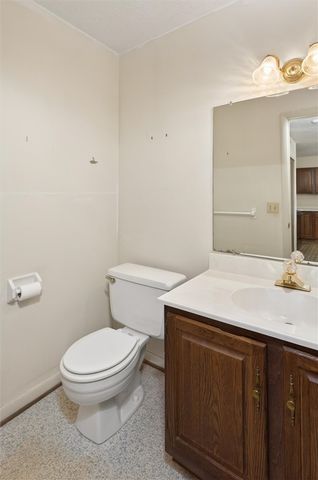 15 Braintree Crescent, Penfield, NY 14526