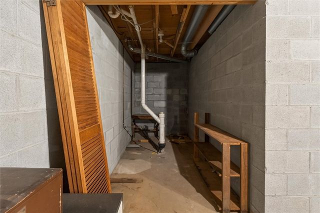 15 Braintree Crescent, Penfield, NY 14526