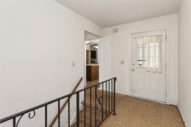 15 Braintree Crescent, Penfield, NY 14526