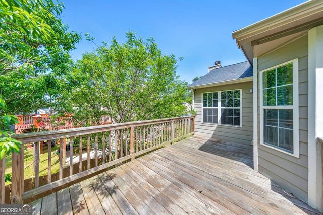 2612 Lake Park Bend, Acworth, GA 30101