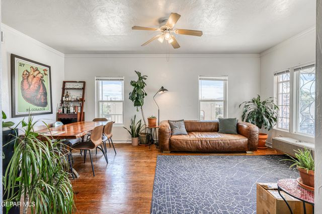1300 RANDOLPH Drive, El Paso, TX 79902