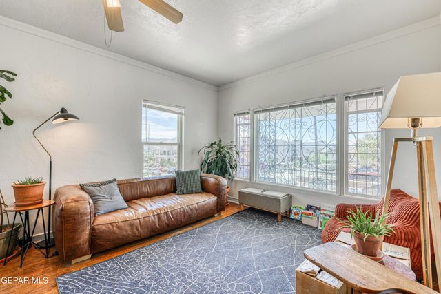 1300 RANDOLPH Drive, El Paso, TX 79902