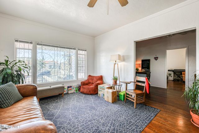 1300 RANDOLPH Drive, El Paso, TX 79902