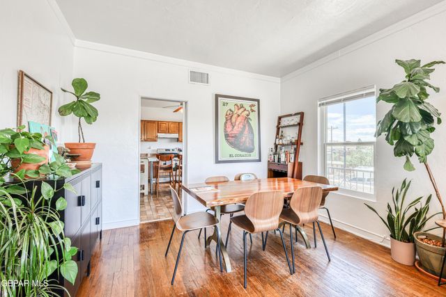 1300 RANDOLPH Drive, El Paso, TX 79902