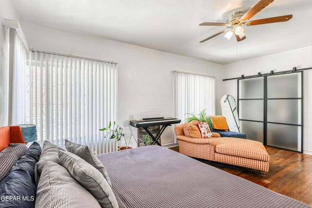 1300 RANDOLPH Drive, El Paso, TX 79902