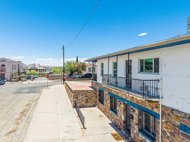 1300 RANDOLPH Drive, El Paso, TX 79902