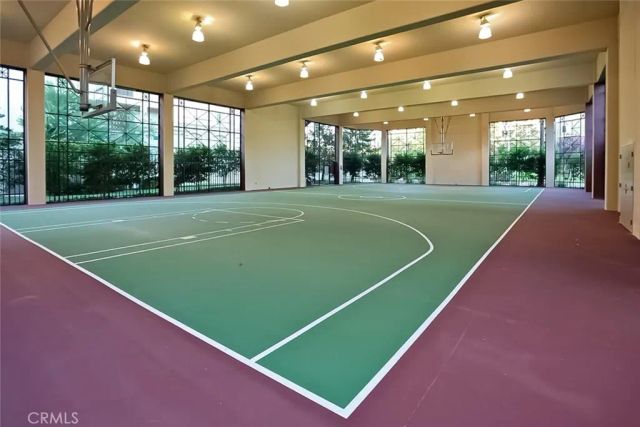 2212 Watermarke, Irvine, CA 92612