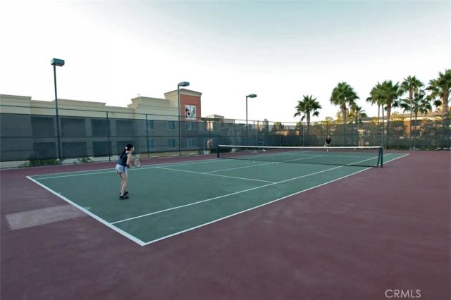 2212 Watermarke, Irvine, CA 92612