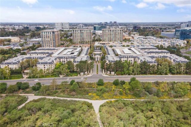 2212 Watermarke, Irvine, CA 92612