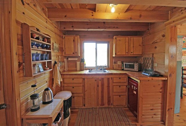 S12905 Pearl Road, Spring Green, WI 53588