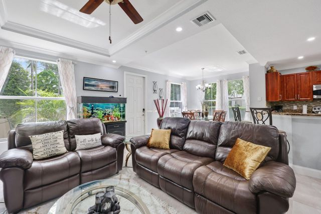 4501 Mimosa Terrace 1404, Coconut Creek, FL 33073