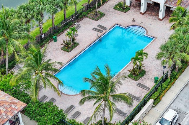 4501 Mimosa Terrace 1404, Coconut Creek, FL 33073