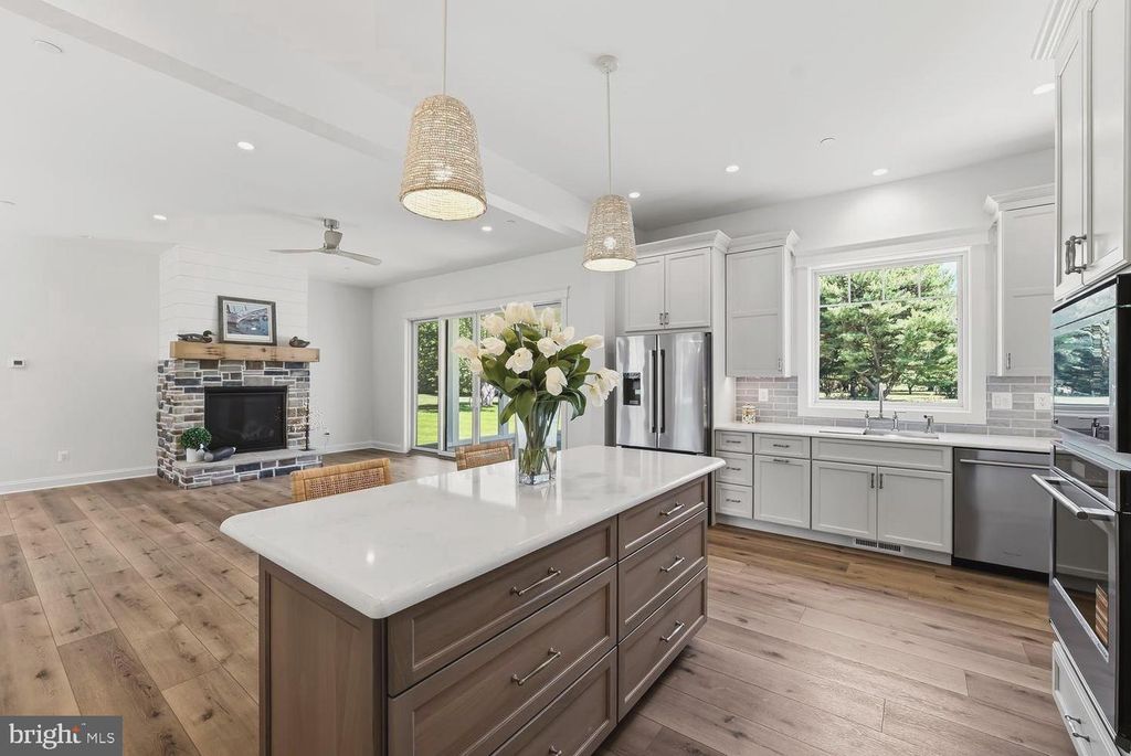 Image 12 of property listing at 205 RIVER RD, Chestertown, MD 21620