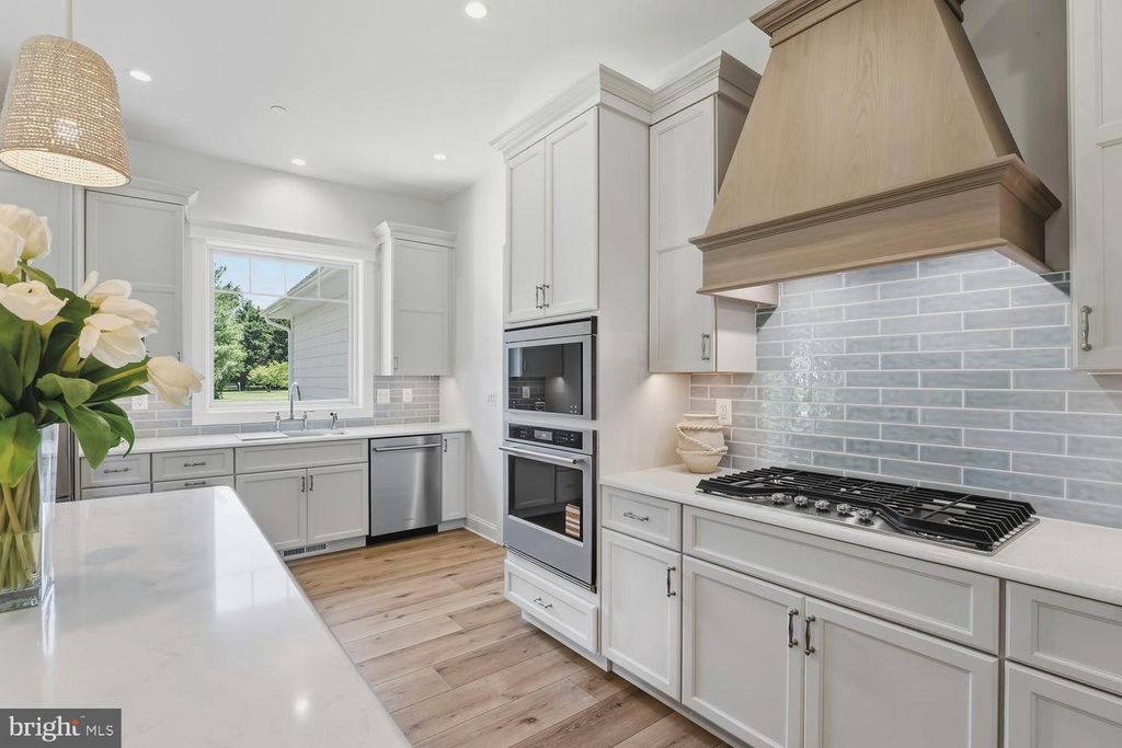 Image 15 of property listing at 205 RIVER RD, Chestertown, MD 21620