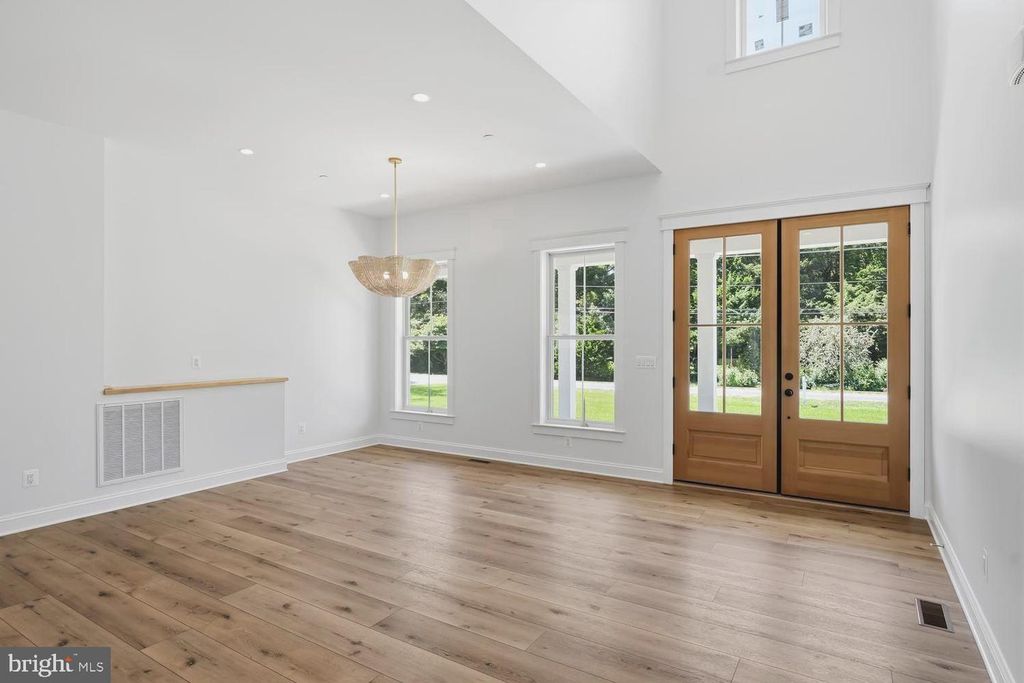 Image 23 of property listing at 205 RIVER RD, Chestertown, MD 21620