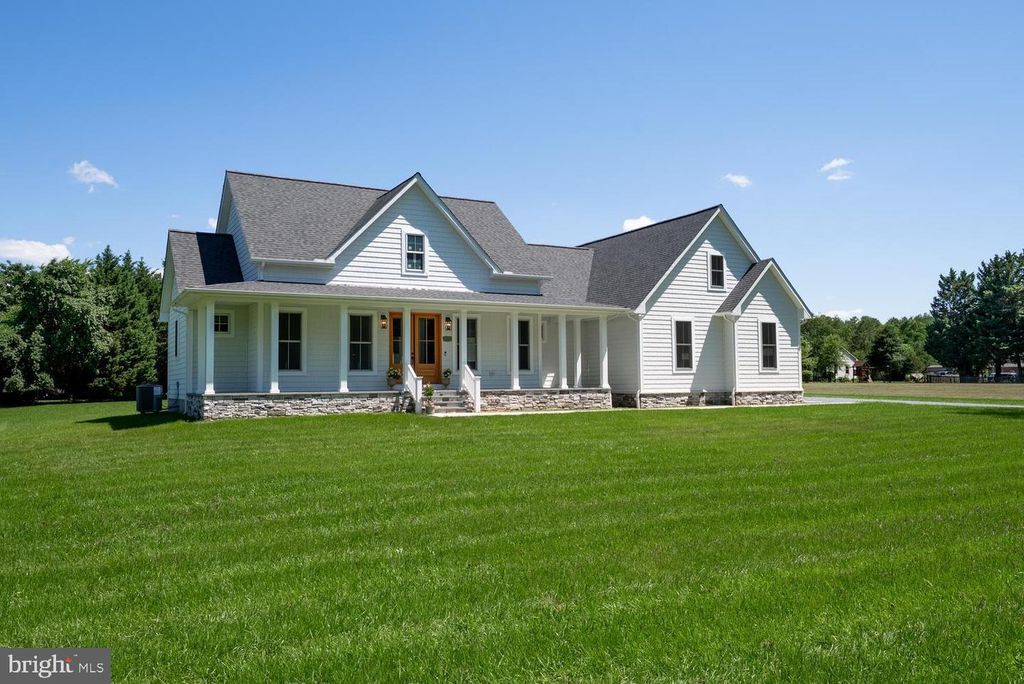Image 7 of property listing at 205 RIVER RD, Chestertown, MD 21620