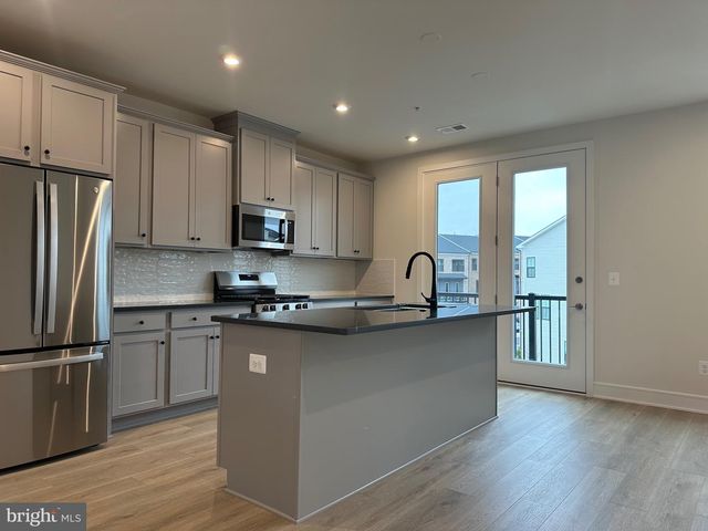 43324 FARRINGDON SQ, Broadlands, VA 20148