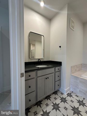 43324 FARRINGDON SQ, Broadlands, VA 20148